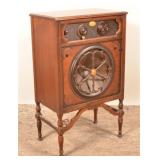 Vintage Atwater Kent Mfg. Co. Radio w/ Speaker