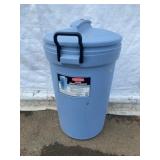 Rubbermaid Bruiser Refuse Container 32 Gallon