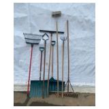 Garden and Snow Tools, 7 Pieces