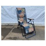 Folding Reclining Lounge Chair With Cushion