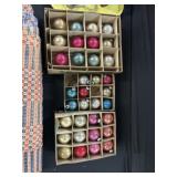 Grp. Shiny Bright Ornaments