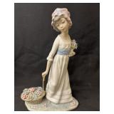 Lladro Porcelain Figurine