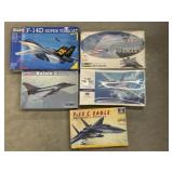 (5) Aviation Model Kits