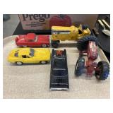 Ertl Toy Tractors w/ Die Cast Cars