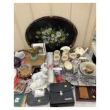 Serving Tray, Fransican Dinnerware & Home Decor