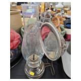 Decorative Glsas Vase w/ Fluid Light
