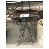 (2) Metal Plant Stands