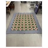 Diamond & Star Pattern Vintage Quilt