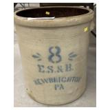 ES&B #8 Storage Crock