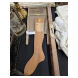 Washboard w/ Level & Sock Dryer