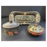 Wilbur Chocolate Phila. Candy Tin w/ Toleware