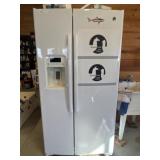 GE Double Door Refrigerator/Freezer