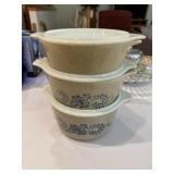 (3) Pyrex 1 Pint Covered Serving Dishes
