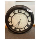 Battery Powered Wall Clock