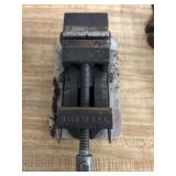 2.5" Bench Vise