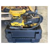 DeWalt Palm Sander