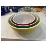 (3) Vintage Pyrex Primary Color Nesting Bowls