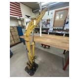 5000 lb Hydraulic Hoist