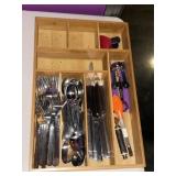 Pfaltzgraff Stainless Flatware & Holder