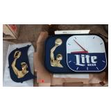 BATT OP. LITE CLOCK..IN ORIG BOX..WORKS