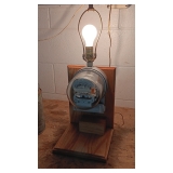 ELEC. METER LAMP..WORKS