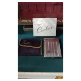 NEAT CIG. CASE / LIGHTER W/BOB