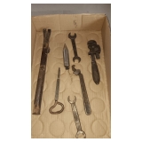 SOME NEAT OLD TOOLS..1 MONEY