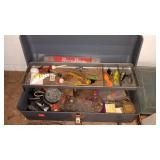 TACKLE BOX & CONTENTS