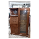OAK SECRETARY / BOOKCASE