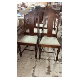 SET OF 6 OAK CHAIRS..SOLD AS A SET