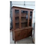 VERY NICE CHINA CABINET