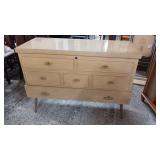 BLONDE LANE CEDAR CHEST..VERY NICE