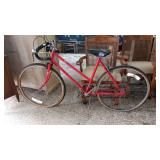 10 SPEED BIKE..HAS FLAT TIRES