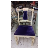 THE QUEENS CHAIR