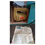 BLACK N DECKER JIG SAW..