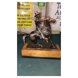 REPRO. REMINGTON COWBOY STATUE..