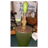 HAND MIXER W/ URANIUM GLASS BOTTOM