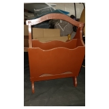 MAGAZINE RACK