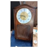 NICE WALL CLOCK..