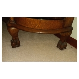 CLAW FEET..
