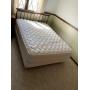 Full size bed