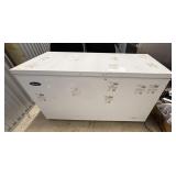 CHEST FREEZER