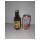 Bouteille vide avec bouchon