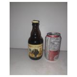 Bouteille vide avec bouchon