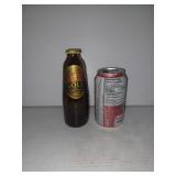 Bouteille vide avec bouchon