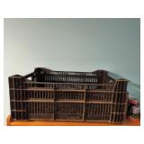 Caisse plastique 23'' x 15'' x 8''