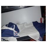 Napperons en tissus orné d'un écusson