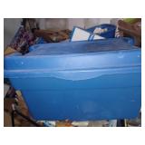 Gros bac avec couvert