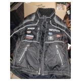 Manteau de motoneige Gr. M, très propre