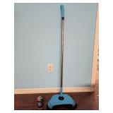 Balai aspirateur manuel à pousser fonctionnel